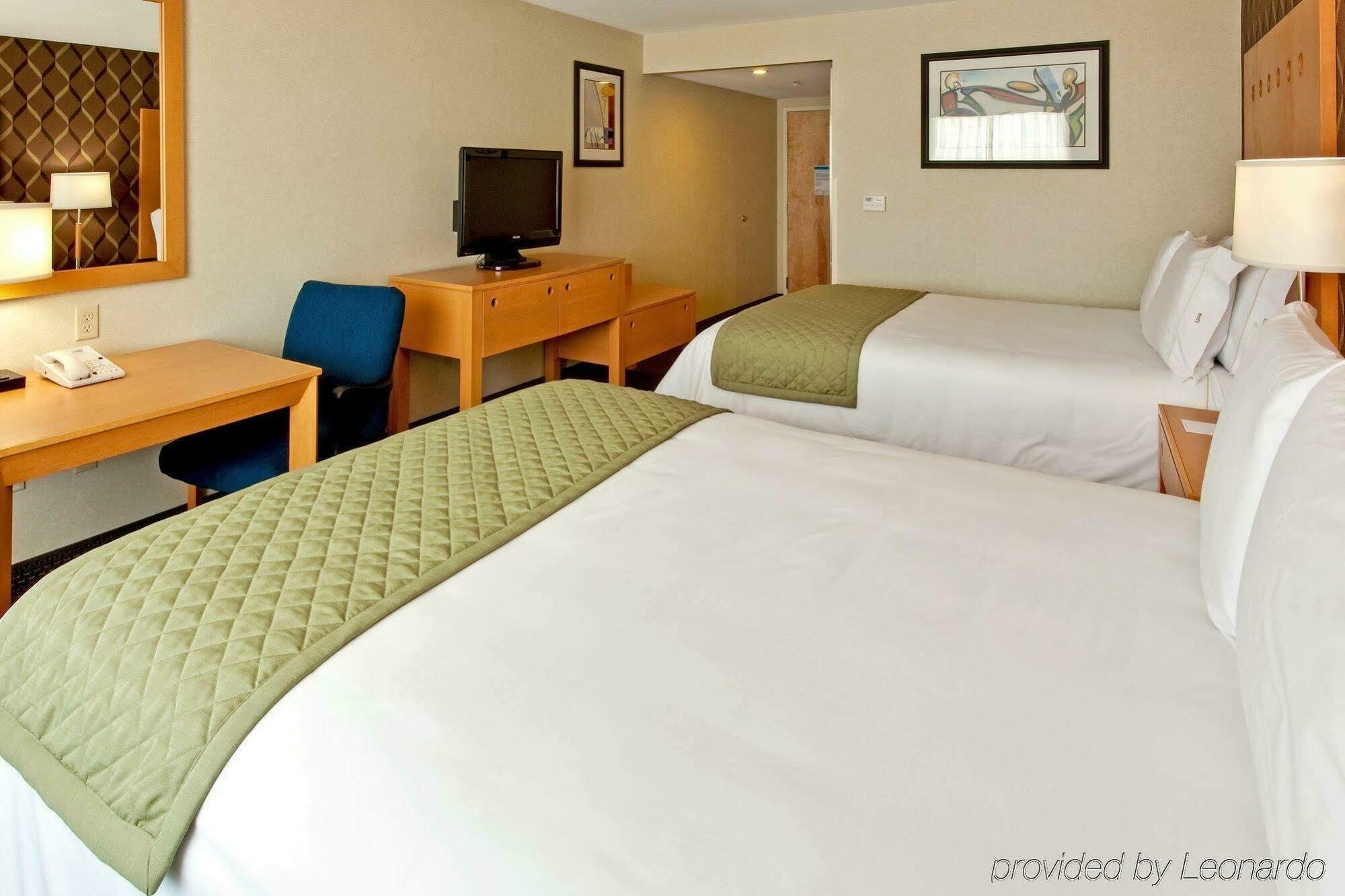 Holiday Inn Express & Suites Monterrey Aeropuerto, An Ihg Hotel Номер фото